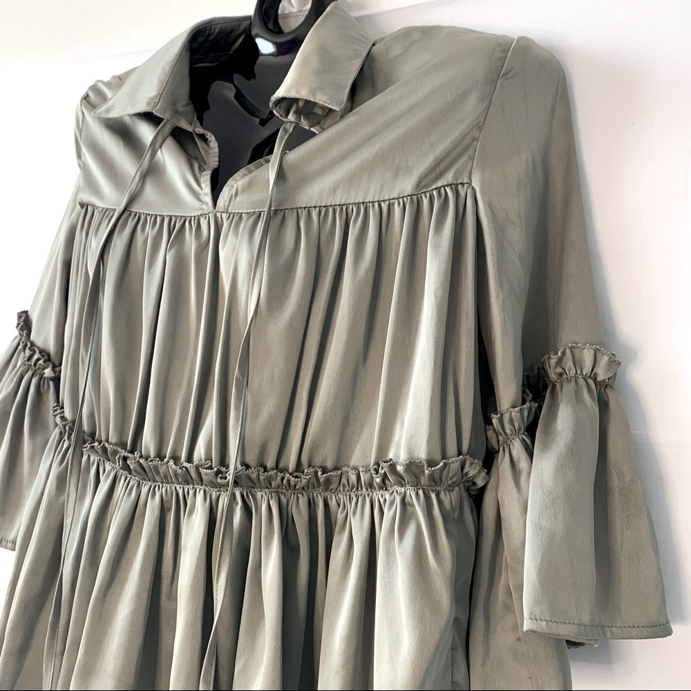 Gray / Silver Tunic Blouse